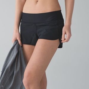 Lulu lemon black speed shorts SIZE 4